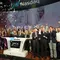 Karyawan SpaceX merayakan momen upacara pembunyian bel saat IPO SpaceX di Nasdaq MarketSite di New York, Jumat, 12 Juni 2026. (AP Photo/Frank Franklin II)