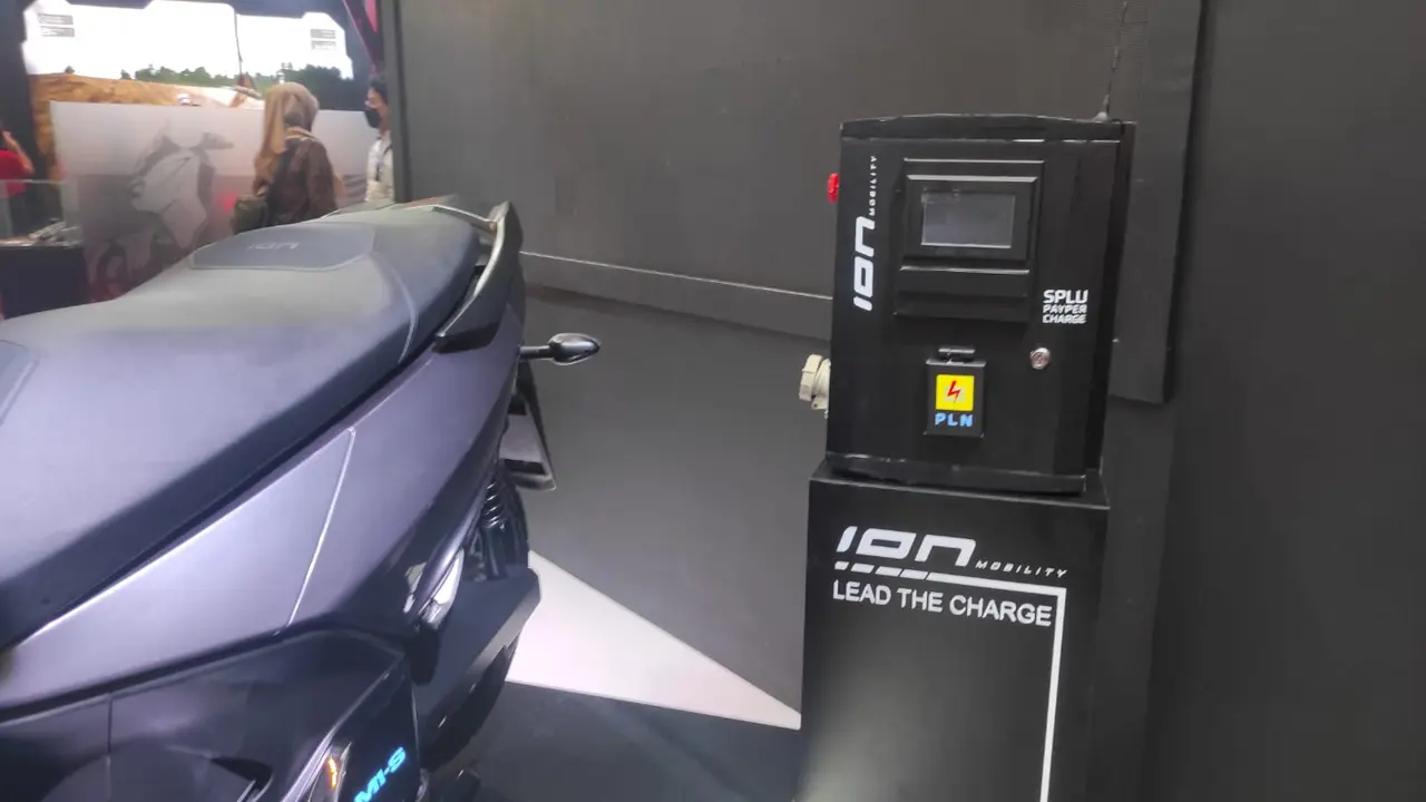 Ion Mobility dan PLN Kerjasama Bangun Pengisian Baterai Motor Listrik (Arief A/Liputan6.com)