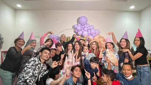 6 Momen Ulang Tahun Natasha Wilona, Dapat Kejutan dari Pemain 'Anak Band'