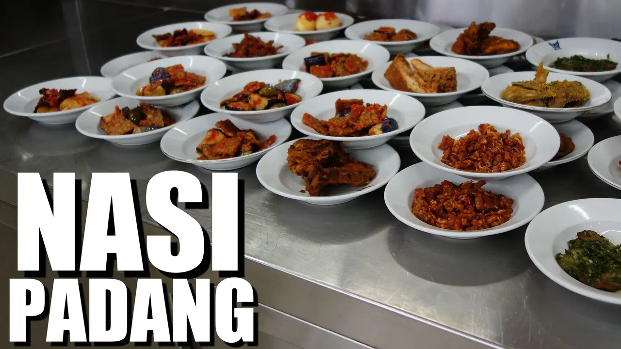 Penuh Tapi Gak Tumpah, Begini Cara Membungkus a la RM Padang
