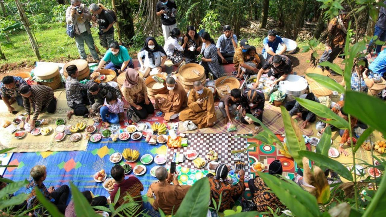 Apa Itu Padusan? Tradisi Menyucikan Diri Jelang Ramadan di Jawa
