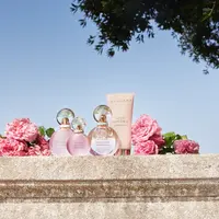 Koleksi parfum terbaru Bulgari bernama Bulgari Rose Goldea Blossom Delights. Credits: Rilis resmi Bulgari