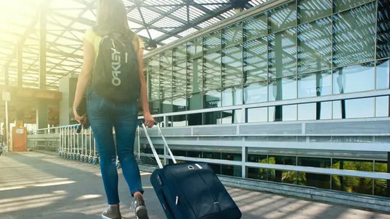Penyebab Cemas Sebelum Terbang: Tips Ampuh Mengatasi Aviophobia