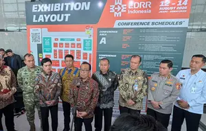 Sejumlah Menteri Peringati HUT ke-81 RI Bersama Warga Terdampak Gempa NTT