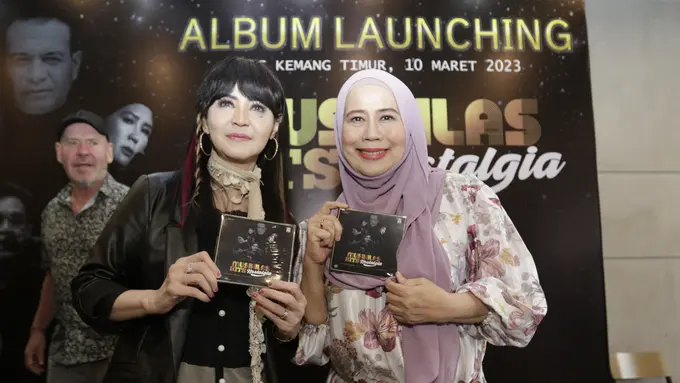 [Fimela] Dewi Yull dan Ita Purnamasari