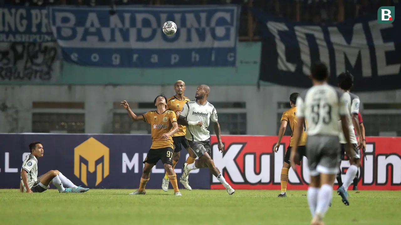 Foto: Gol Sani Rizki Fauzi Buyarkan Kemenangan Persib Bandung atas Bhayangkara FC di Pekan Pertama BRI Liga 1 2022 / 2023