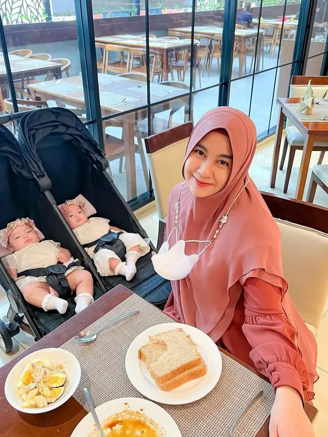 Anak kembar Anisa Rahma yang bikin netizen gemas