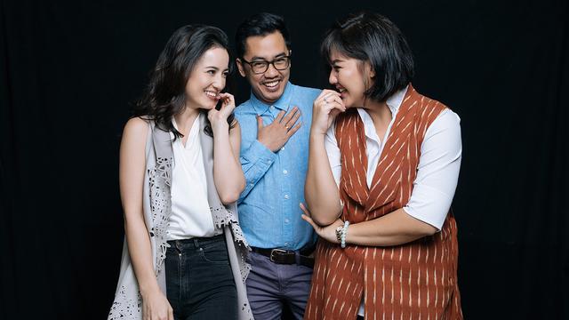 [Fimela] Julie Estelle - Dennis Adhiswara - Sissy Prescillia