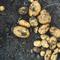 Sebelum mulai menanam kentang di pot, ada beberapa hal penting yang perlu disiapkan, mulai dari pot, bibit kentang, hingga media tanam yang gembur. (dok. Markus Spiske/Unsplash)