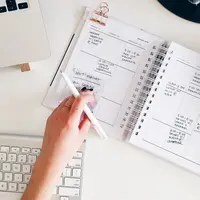 Bagaimana menjadi womanpreneur yang sukses? Nantikan jawabannya di Elizabeth Close To You, Jumat (22/11) di Elizabeth Bintaro store. (Sumber foto: unsplash.com/)