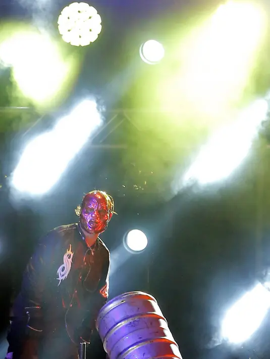 Slipknot sebenarnya sudah menantikan penampilan ini di Indonesia sejak lama karena sempat tertunda saat pandemi Covid-19. (Fimela.com/Bambang E. Ros)