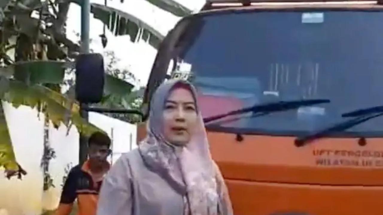 Duduk Perkara Wanita di Bogor Adang Truk Sampah Masuk Komplek Pakai Pajero Usai Kalah Pemilihan Ketua RT