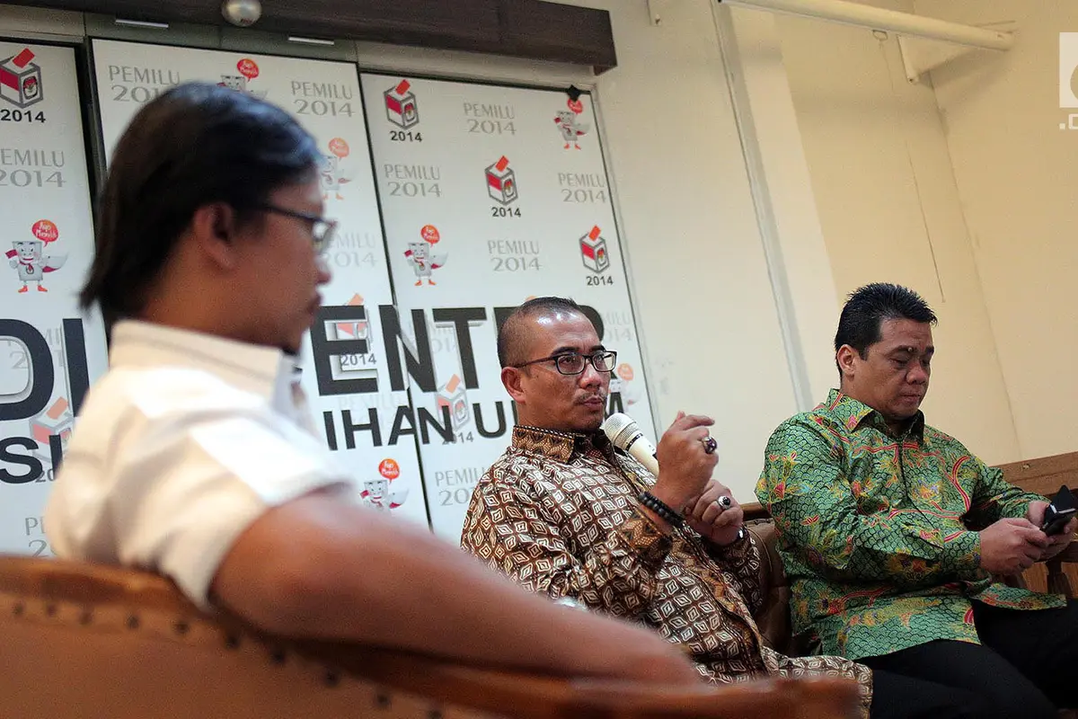 DISKUSI KPU TERKIAT PENDAFTARAN DAN VERIFIKASI PARPOL PEMILU 2019