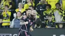 Di klasemen keseluruhan, Messi dkk juga masih unggul dari pemuncak klasemen wakil wilayah barat, LA Galaxy, yang mengemas 58 poin. Hasil ini membuat Inter Miami meraih gelar Supporter Shield lantaran juara musim reguler MLS. (AP Photo/Jay LaPrete)
