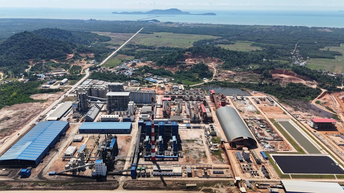 Sederet Manfaat Hilirisasi Bauksit Bagi Kalimantan Barat