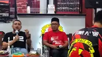 CEO PSM Makassar, Munafri Arifuddin optimistis skuad Juku Eja bisa bersaing di Piala AFC 2022 dan Liga 1 musim depan. (Bola.com/Abdi Satria)
