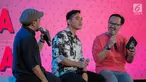 Putra Presiden Joko Widodo atau Jokowi, Gibran Rakabuming Raka (tengah) saat menjadi nara sumber dalam acara Playfest 2019 di Parkir Selatan Gelora Bung Karno, Jakarta, Minggu (25/8/2019). Gibran berbagi jurus antibaper di Playfest 2019. (Liputan6.com/Faizal Fanani)