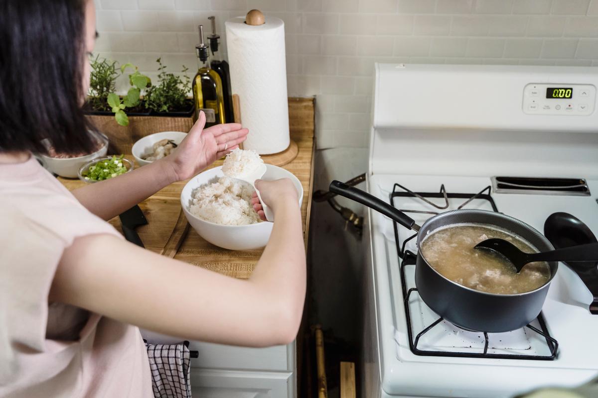 Kaldu Ayam Homemade Dapat Menghasilkan Kuah yang Lebih Gurih secara Alami
