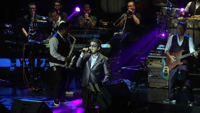 [Bintang] Konser Tanda Mata Glenn Fredly untuk Ruth Sahanaya