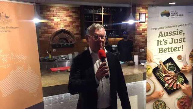 Menteri Pertanian, Perikanan, dan Kehutanan Australia Murray Watt meyakini bahwa Indonesia dan negaranya mampu menyelesaikan isu Penyakit Mulut dan Kuku (PMK) pada hewan ternak (Liputan6.com/Teddy Tri Setio Berty)