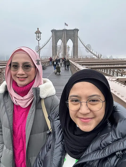 [Instagram/desyratnasariterdepan]