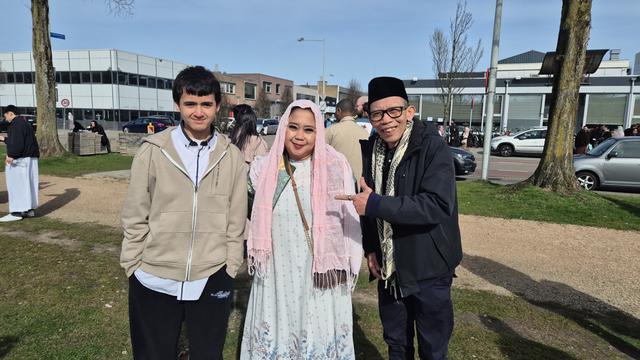 Opor Ayam, Bakso, Satai Ayam