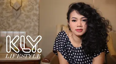 Yura Yunita terkenal sebagai penyanyi cantik dengan suara yang merdu! Tapi tahu gak sih, ternyata Yura punya rahasia tersendiri dalam makeup sehari-hari. Penasaran? Yuk kita cek bareng-bareng!