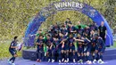 Pemain Paris Saint-Germain (PSG) melakukan selebrasi usai menjuarai Liga champions 2024/2025 di Stadion Allianz Arena, Minggu (01/06/2025) dini hari WIB. (AP Photo/Matthias Schrader)