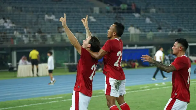 Foto: Aksi Spartan Para Penggawa Timnas Indonesia saat Menang Comeback atas Tuan Rumah Kuwait di Kualifikasi Piala Asia 2023