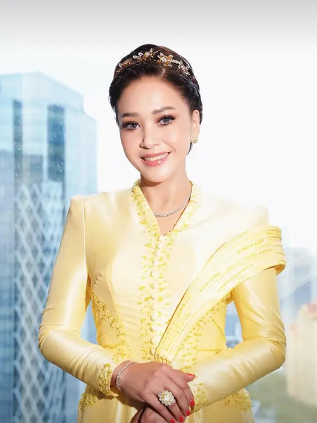 Maia Estianty saat lamaran El-Syifa (Foto: Instagram @maiaestiantyreal)