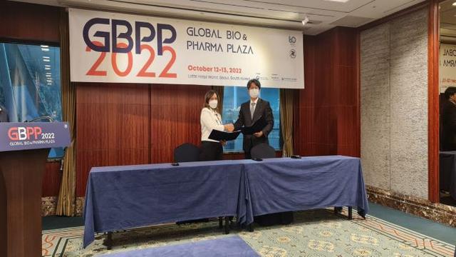 PT Phapros Tbk (PEHA) jalin kerja sama ekspor-impor dengan perusahaan Korea Selatan Arlico Pharma (Foto: PT Phapros Tbk)