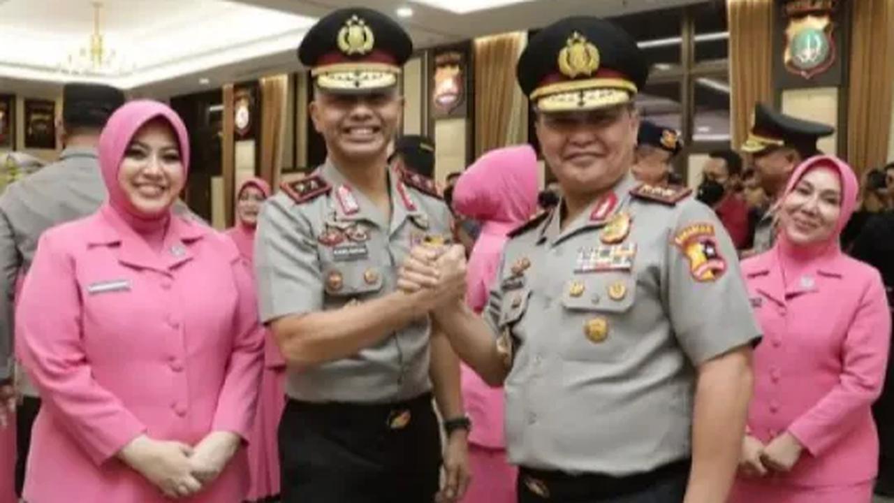 Berikut barisan jenderal bintang tiga tersingkat jabat Kabaharkam Polri: