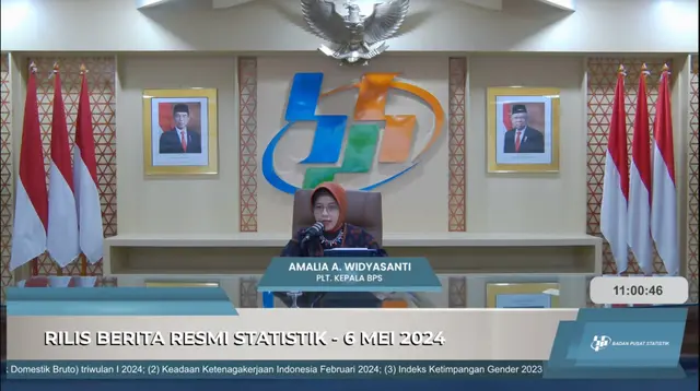 Plt Kepala BPS Amalia Adininggar Widyasanti dalam Rilis Berita Resmi Statistik mengenai pertumbuhan ekonomi Indonesia, di Jakarta, Senin (6/5/2024). (Arief/Liputan6.com)