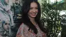 Diakui aktris berusia 28 tahun tersebut, perubahan ini memang sengaja karena sejalan dengan perannya sebagai Fatma Pasha yang digambarkan tengah hamil (Liputan6.com/Rini Suhartini).
