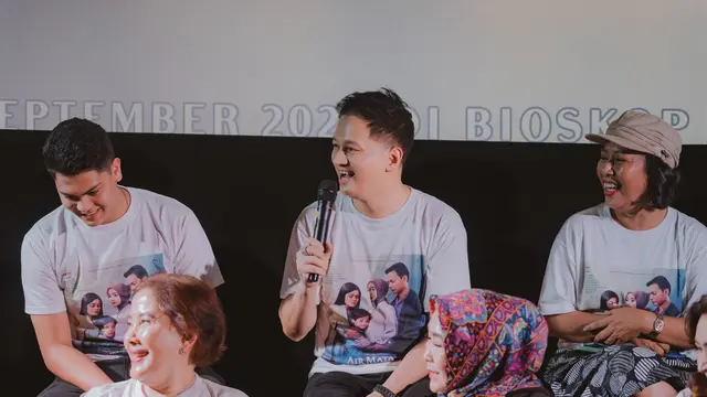 Ronny Irawan dalam konferensi pers Air Mata Di Ujung Sajadah di Plaza Senayan Jakarta, belum lama ini. (Foto: Dok. Koleksi Pribadi Ronny Irawan)