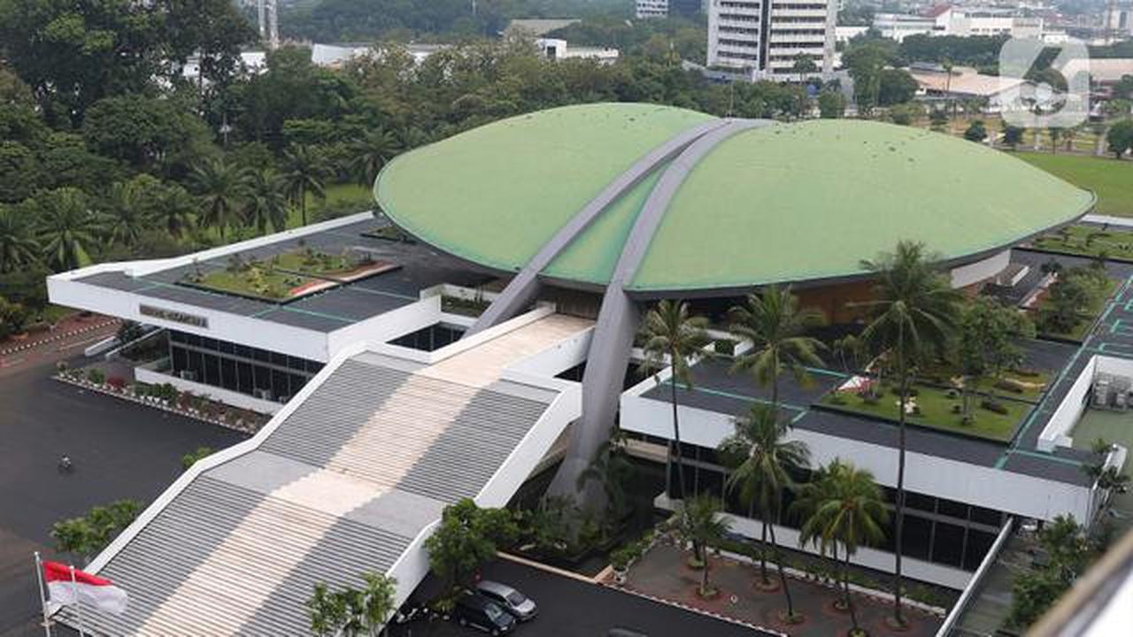 Hemat Energi, DPR Pangkas Jatah BBM Pejabat dan Matikan Lampu Pukul 18.00