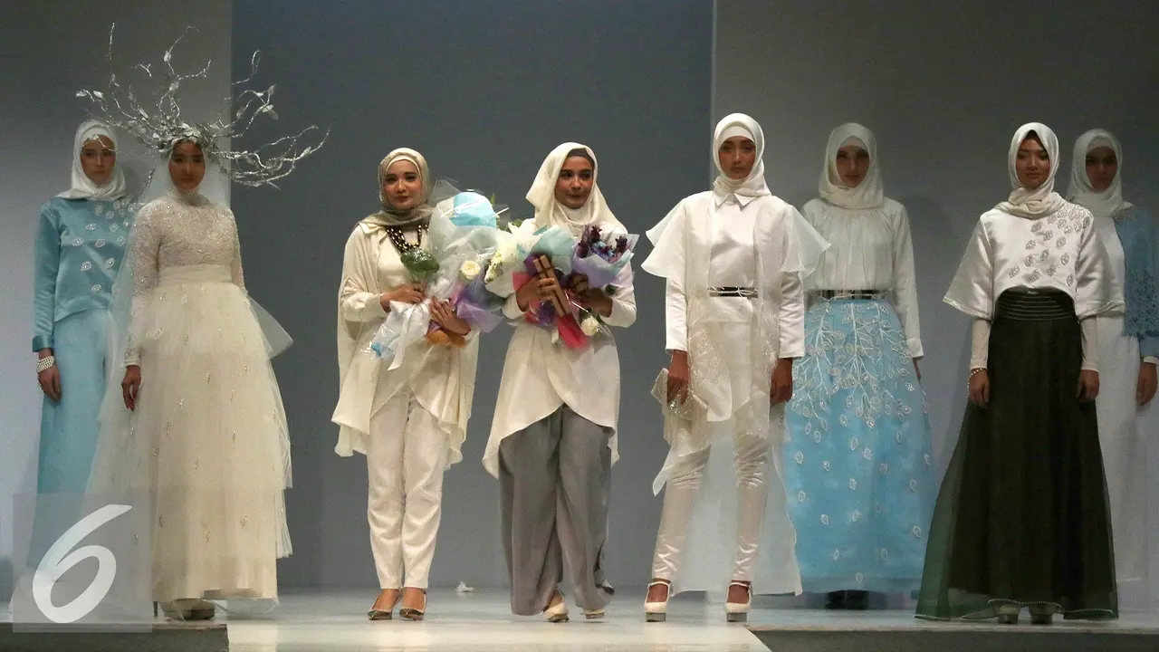 20151028-Jakarta-Fashion-Week-2016-Zaskia-Shireen-Sungkar