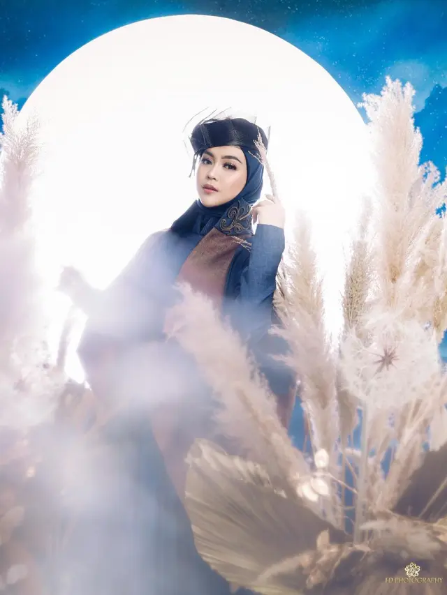 5 Pemotretan Ria Ricis dengan Tema Lovely Moonlight Ini Mukanya Bikin Pangling