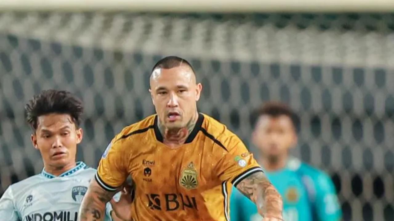 FOTO: Debut di BRI Liga 1, Radja Nainggolan Sukses Antar Bhayangkara FC Cetak Tiga Poin Usai Menghajar Persita Tangerang