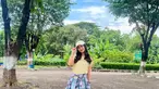 Ersya Aurelia memulai karierya tahun 2008. 17 tahun berkarier, artis dengan nama lengkap Ersya Aurelia Siffrin ini makin bersinar di industri hiburan. Nama Ersya mulai melambung sejak bintangi sinetron Siapa Takut Jatuh Cinta bareng Natasha Wilona dan Verrell Bramasta tahun 2017. Ersya mencoba kepakkan sayapnya untuk membintangi FTV tahun 2021 lewat Catatan Harianku. (Liputan6.com/IG/@ersyaurel)