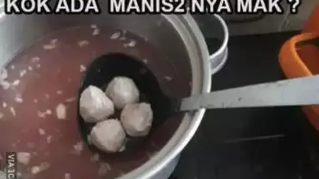 6 Potret Isi Makanan Berkuah Ini Nyeleneh, Seketika Bikin Hilang Nafsu Makan