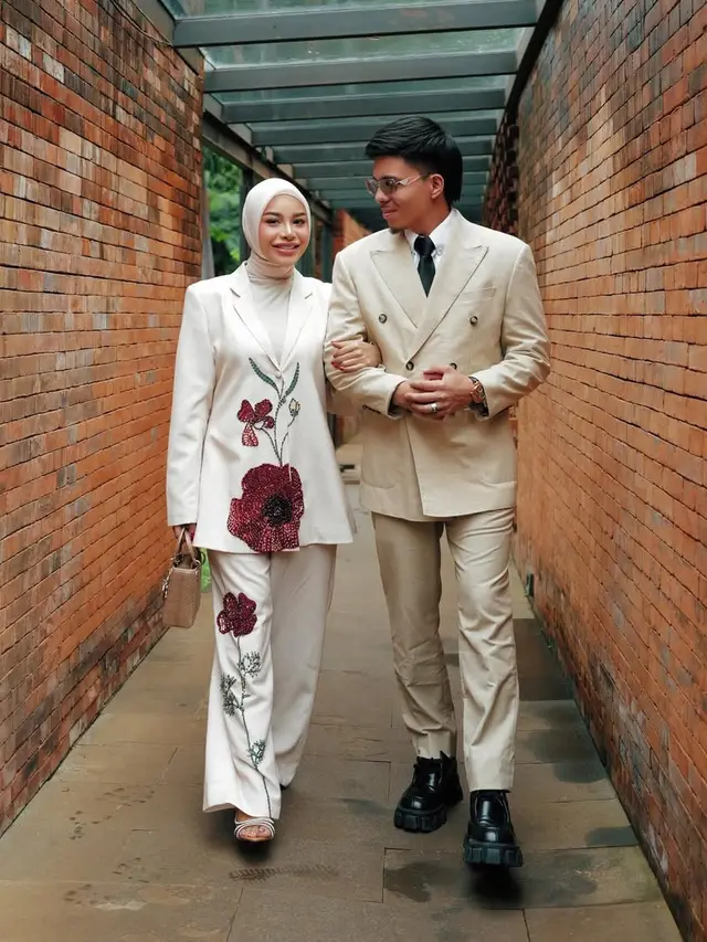 Tanpa Dress atau Kebaya, Aurelie Hermansyah Bergaya Androgini di Lamaran Syifa Hadju-El Rumi