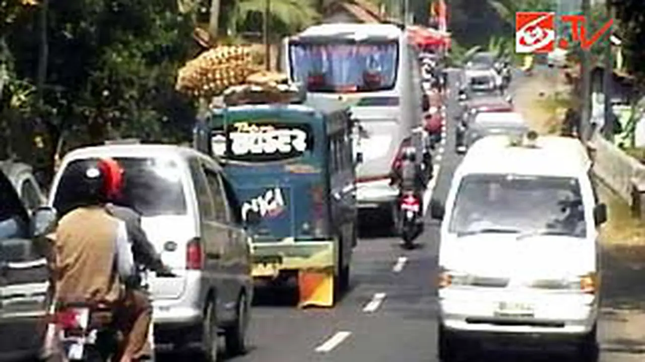 110905arusakbalik-banyumas.jpg