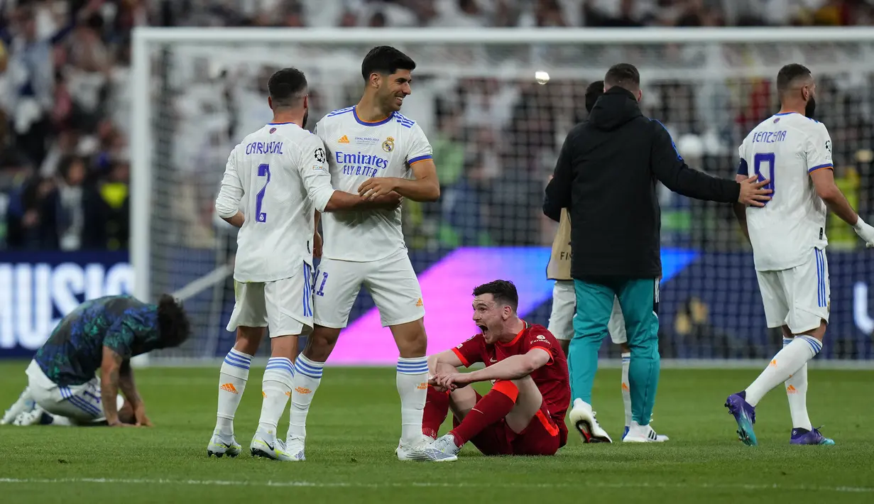 Final Liga Champions 2021/2022. Laga final keenam alias terbaru yang gagal dimenangi Jurgen Klopp bersama Liverpool adalah final Liga Champions musim 2021/2022 menghadapi Real Madrid yang merupakan ulangan final musim 2017/2018. Dalam laga yang digelar 28 Mei 2022 di Stade de France, Saint-Denis, laga kembali dimenangi Real Madrid dengan skor 1-0 berkat gol tunggal Vinicius Junior di menit ke-59. (AP/Petr David Josek)