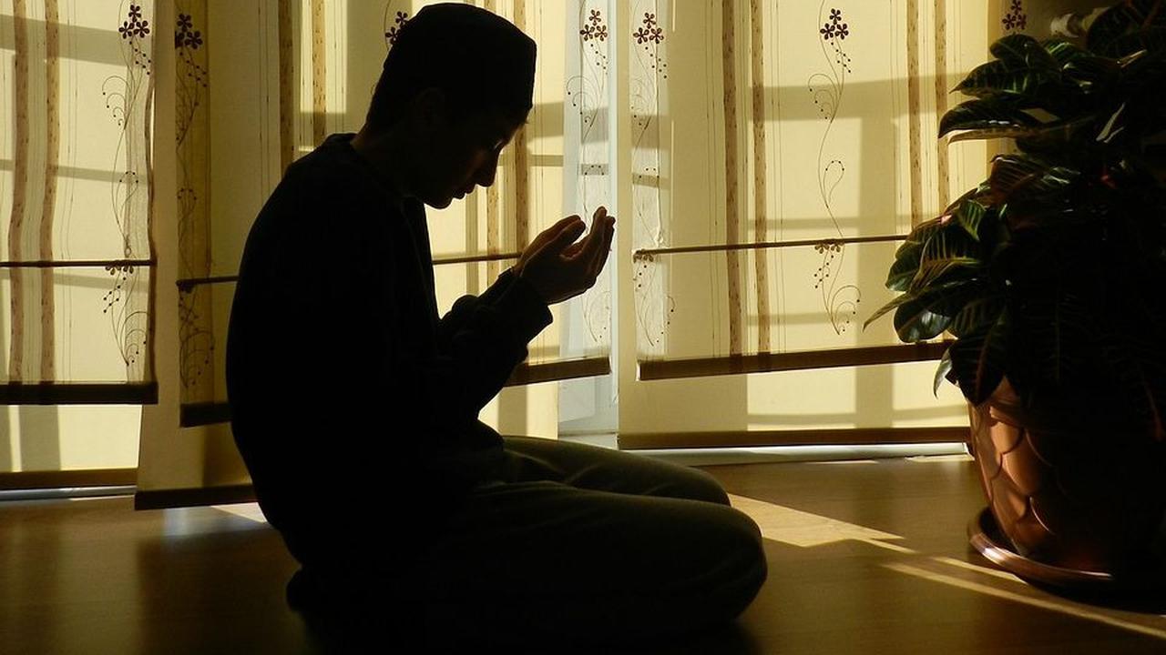 Kerugian Meninggalkan Shalat