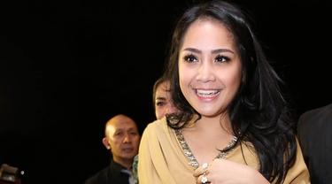 Artis Indonesia Zodiak Aquarius - Actris Indonesian
