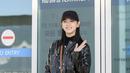 Dalam iklan komersial yang dibuat, potret Kim Se-Jeoung diambil di Seoul Korea, hadirkan konsep yang clean. [Foto: Longchamp]