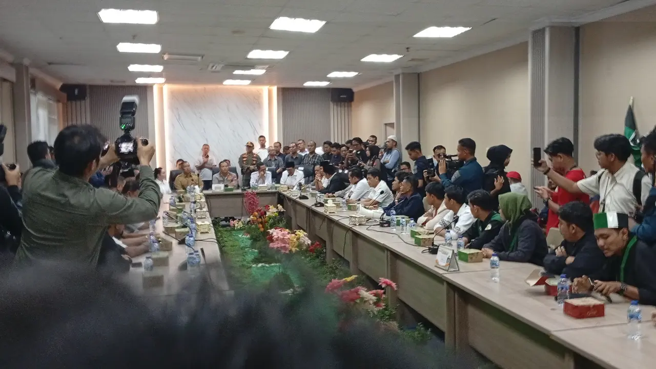 Perwakilan Mahasiswa Batam berdialog dengan Wali Kota