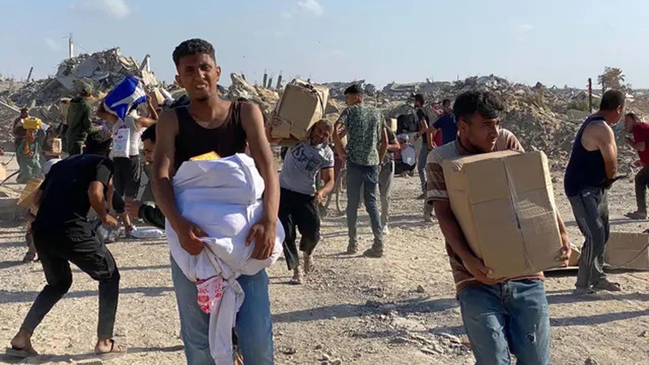 Tembakan Israel Picu Kericuhan saat Warga Gaza Serbu Pusat Bantuan Kemanusiaan