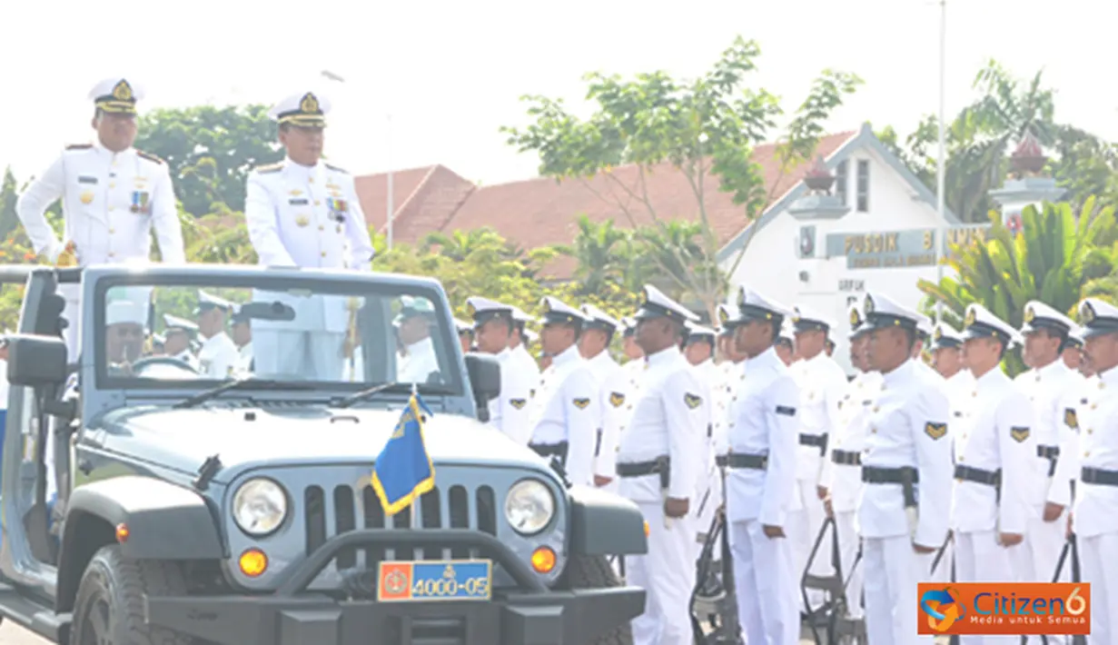 Citizen6, Surabaya: Dalam amanatnya Panglima TNI meminta selalu mewaspadai adanya delapan kelompok ancaman keamanan yang bersifa factual. Diantaranya separatisme, terorisme, dan pelanggaran wilayah perbatasan. (Pengirim: Penkobangdikal).